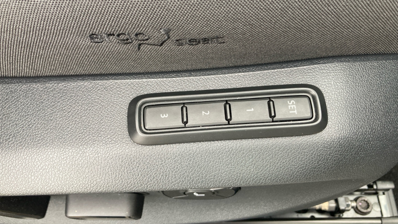 Skoda Superb 1.5 TSI iV SE L DSG 5dr Estate